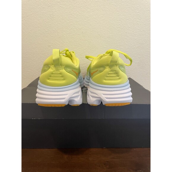 NEW HOKA ONE BONDI 8 Size 10.5 RUNNER YELLOW AUTHENTIC TRAINER RUNNING 2023 - Picture 4 of 5